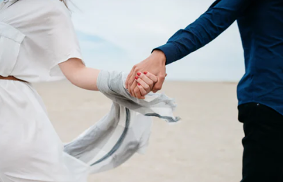 Couple homosexuel LGBT mariage RNC Réseaux église déclaration